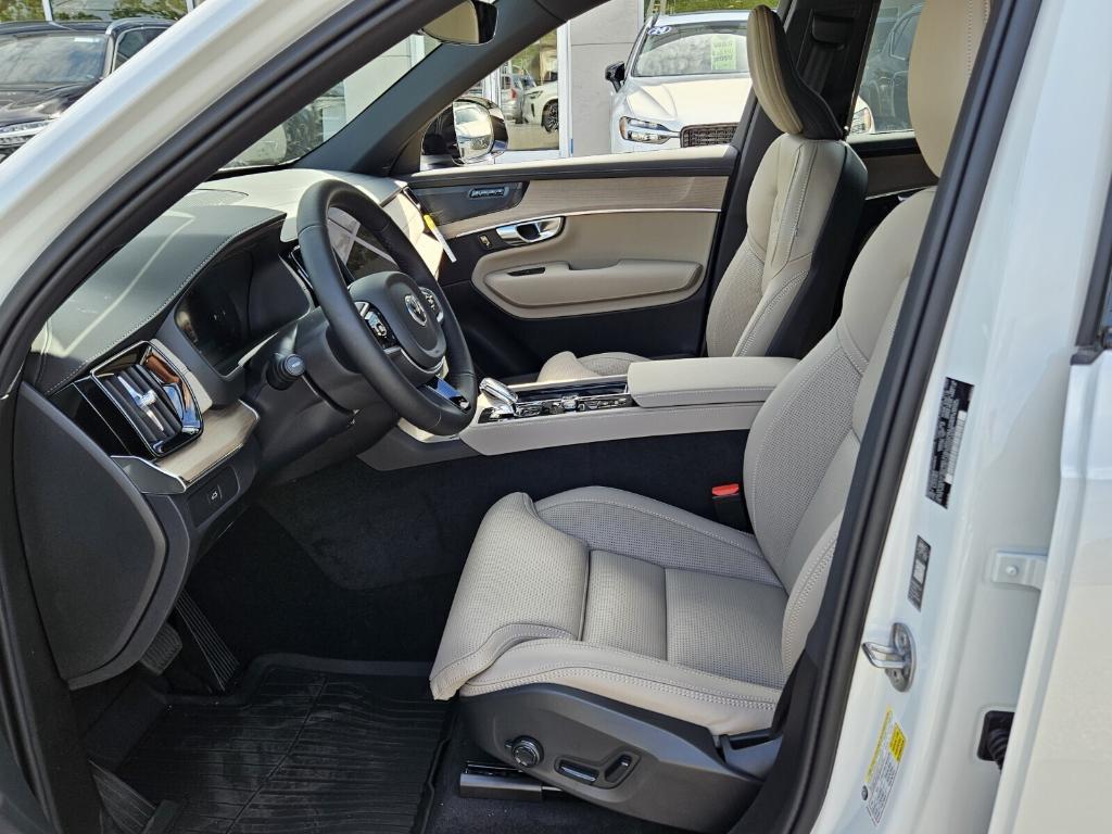 new 2026 Volvo XC90 car, priced at $75,575