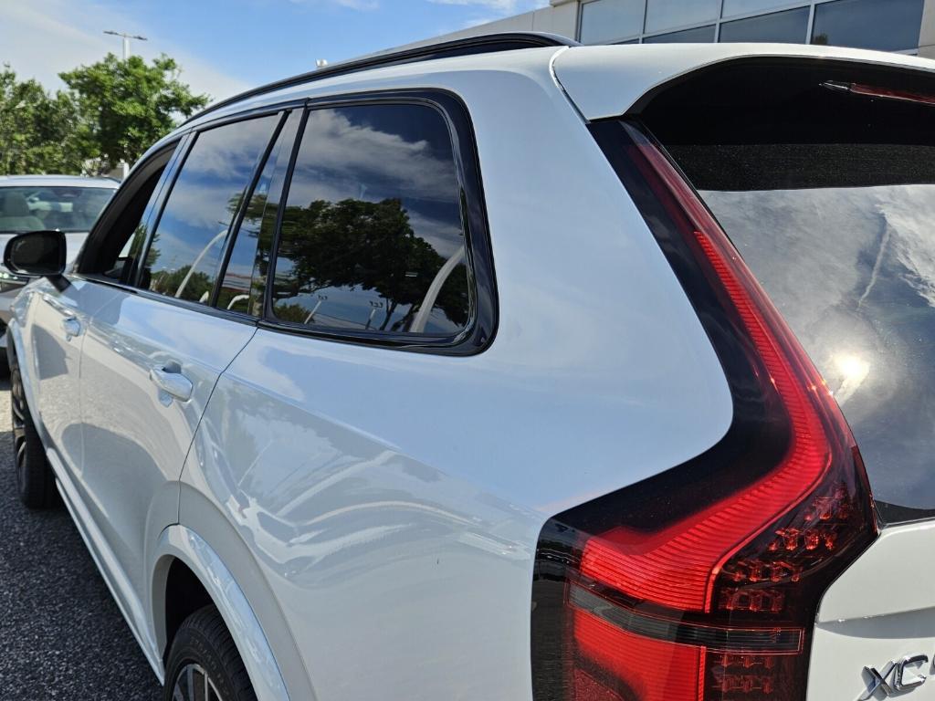 new 2026 Volvo XC90 car, priced at $75,575