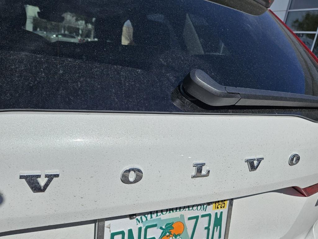 new 2025 Volvo XC60 car, priced at $54,585