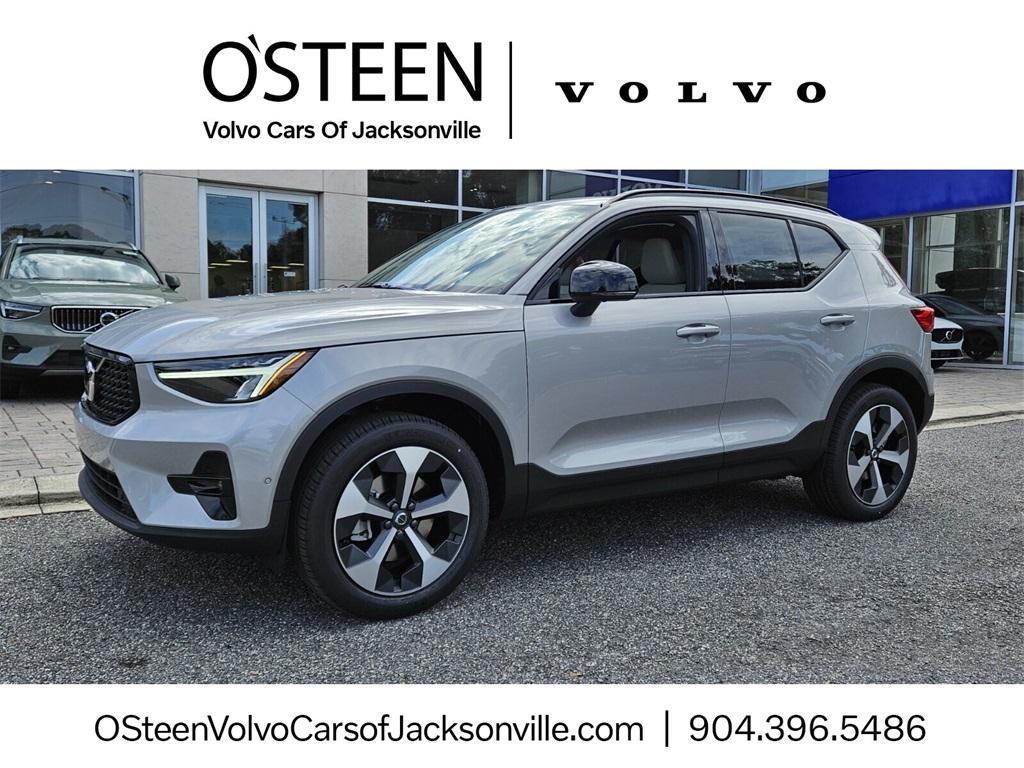 new 2025 Volvo XC40 car, priced at $47,415