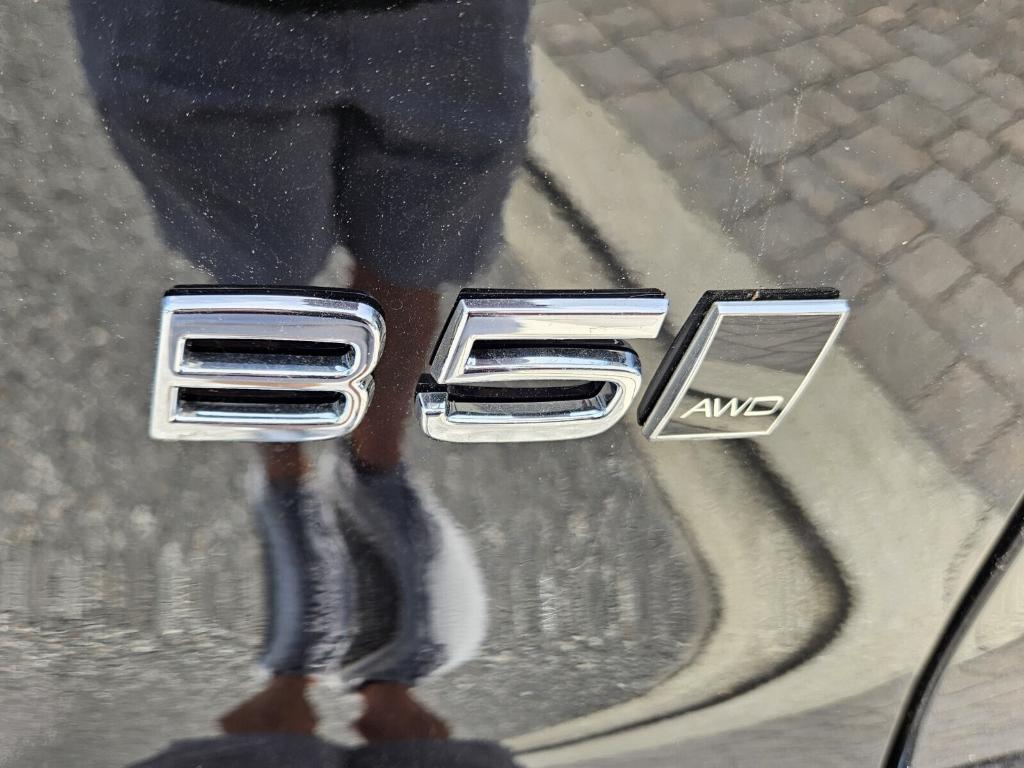 new 2025 Volvo XC40 car, priced at $48,335