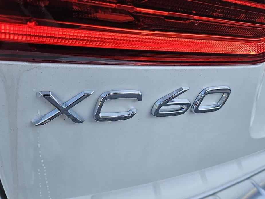 new 2025 Volvo XC60 Plug-In Hybrid car, priced at $66,235