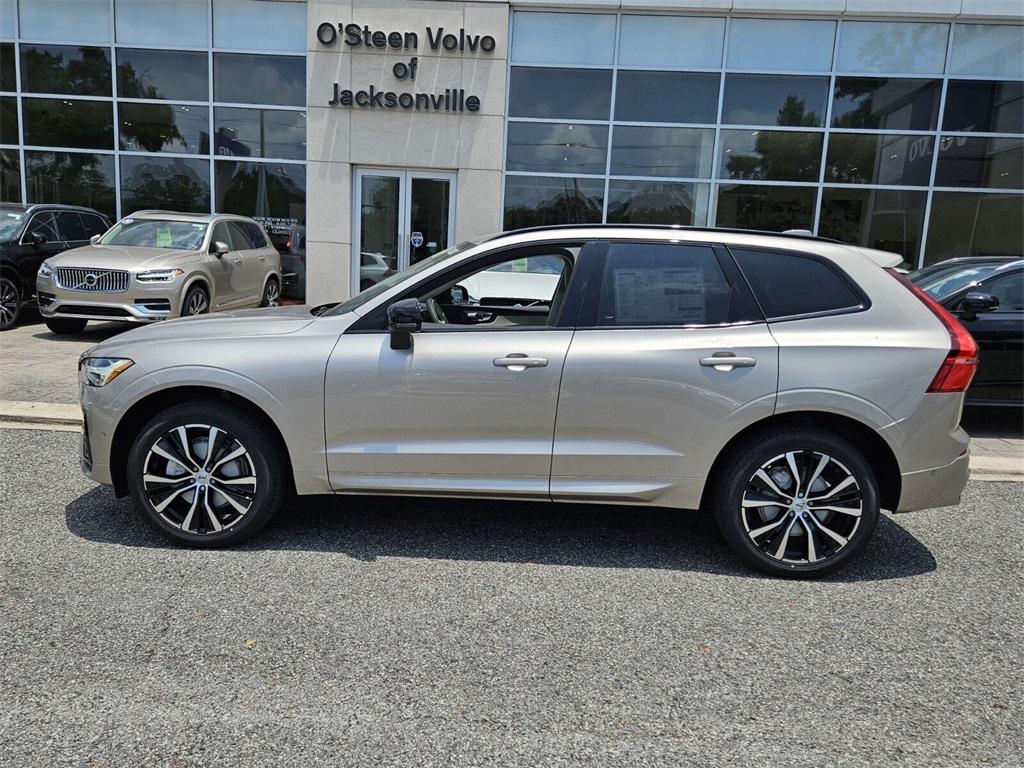 new 2025 Volvo XC60 car, priced at $55,360