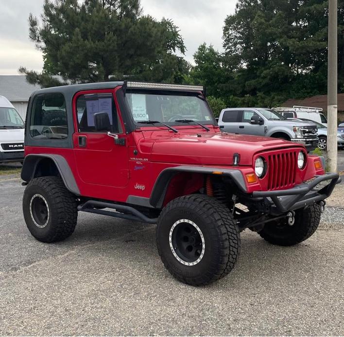 used 1998 Jeep Wrangler car, priced at $8,500