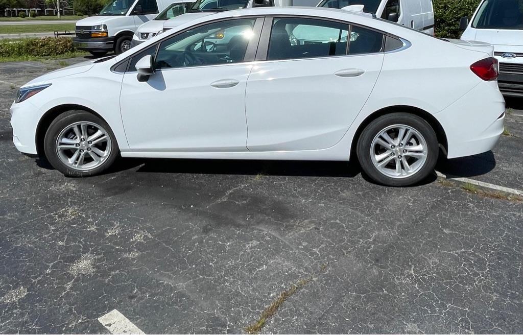 used 2018 Chevrolet Cruze car, priced at $15,900