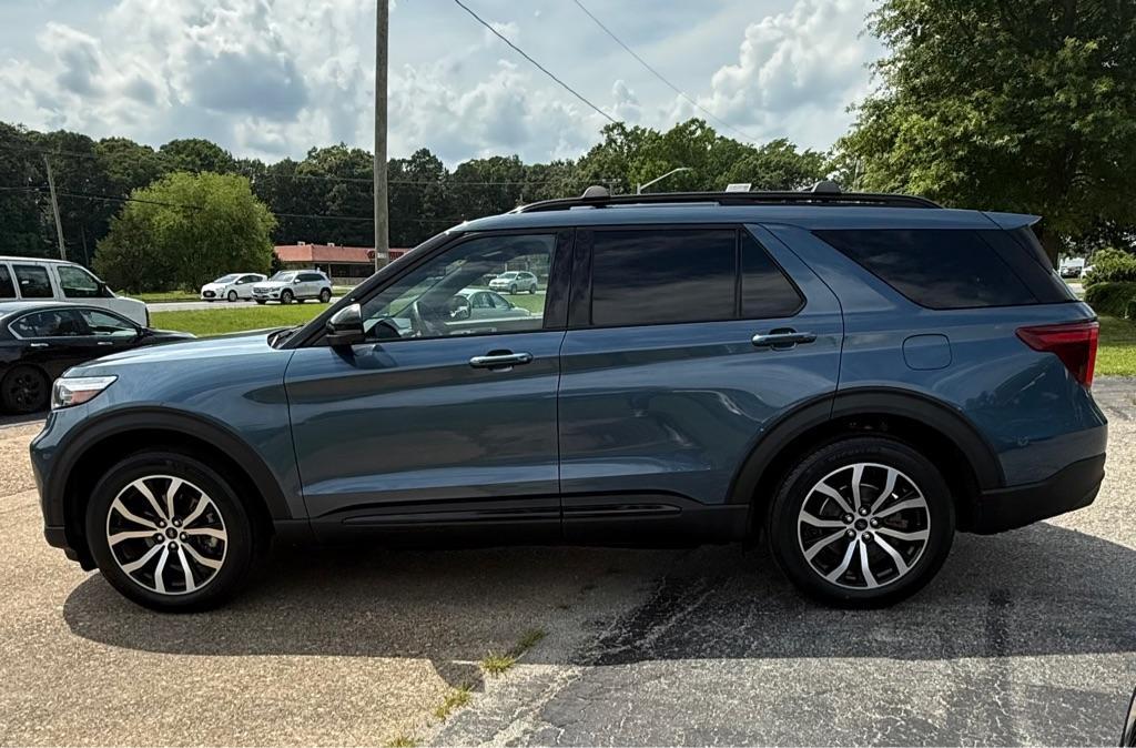 used 2020 Ford Explorer car, priced at $27,500