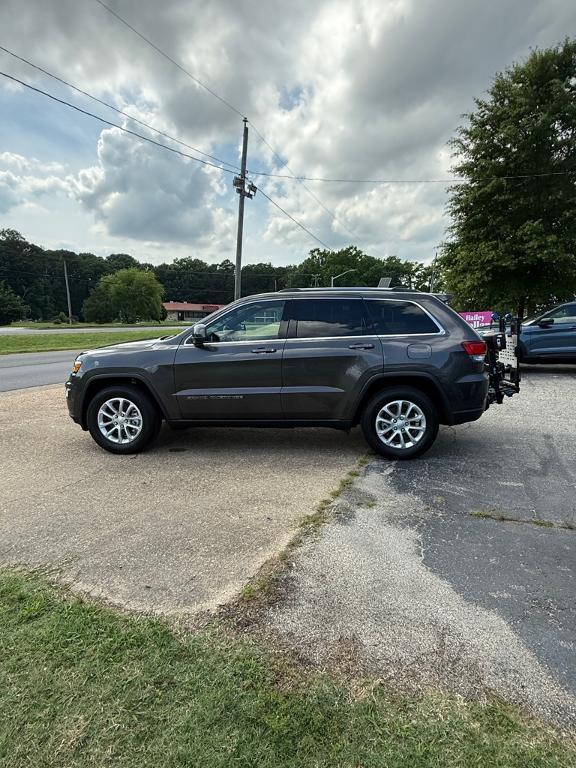 used 2021 Jeep Grand Cherokee car, priced at $22,900