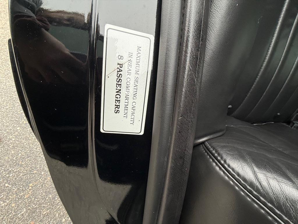 used 2008 Lincoln Town Car car, priced at $13,500
