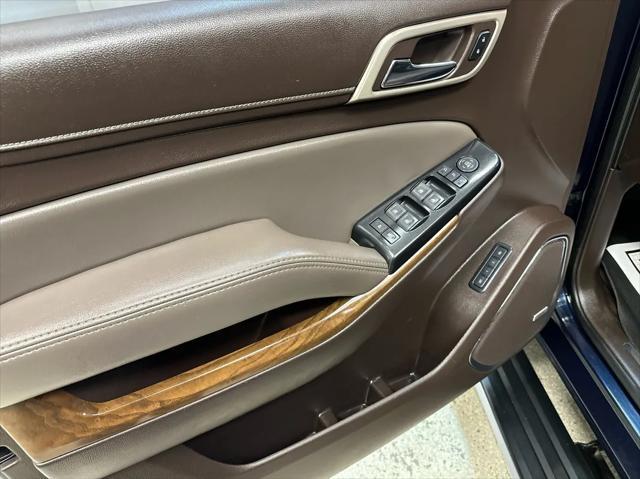 used 2019 GMC Yukon car, priced at $39,988