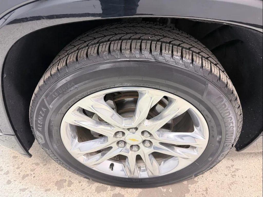 used 2018 Chevrolet Traverse car, priced at $22,988