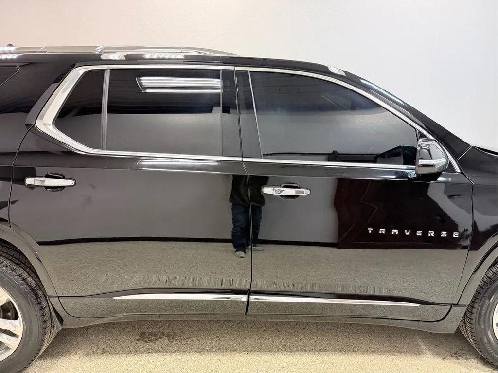 used 2018 Chevrolet Traverse car, priced at $22,988