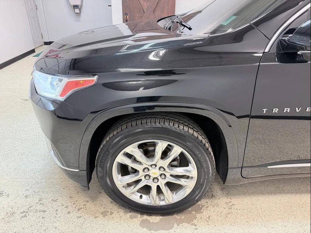 used 2018 Chevrolet Traverse car, priced at $22,988
