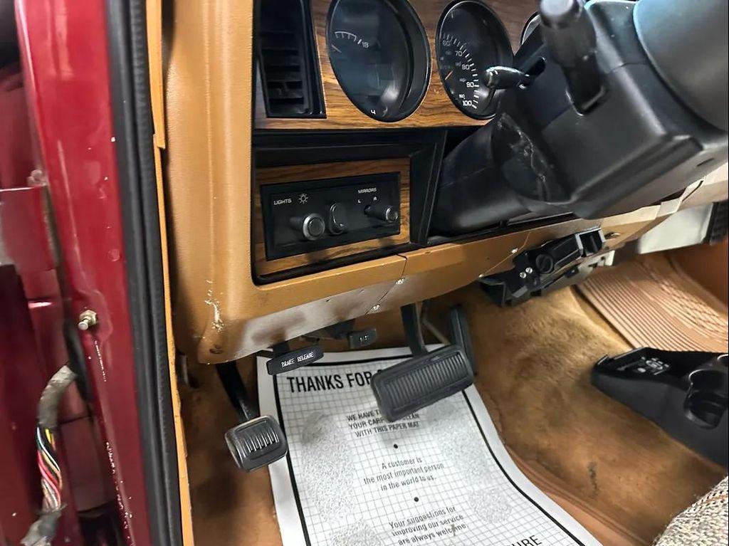 used 1992 Dodge D250 car, priced at $12,988