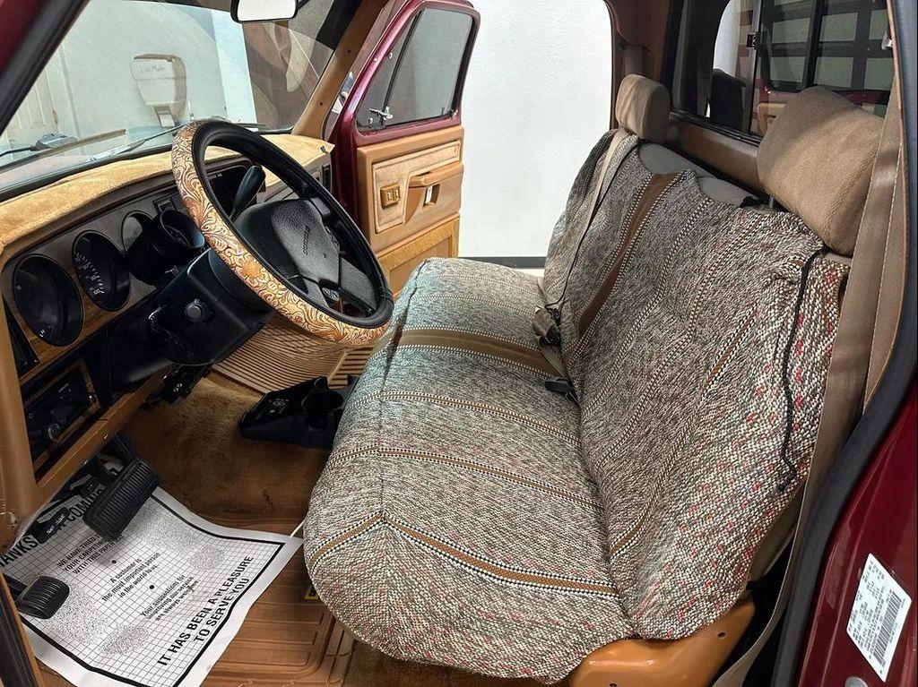 used 1992 Dodge D250 car, priced at $12,988