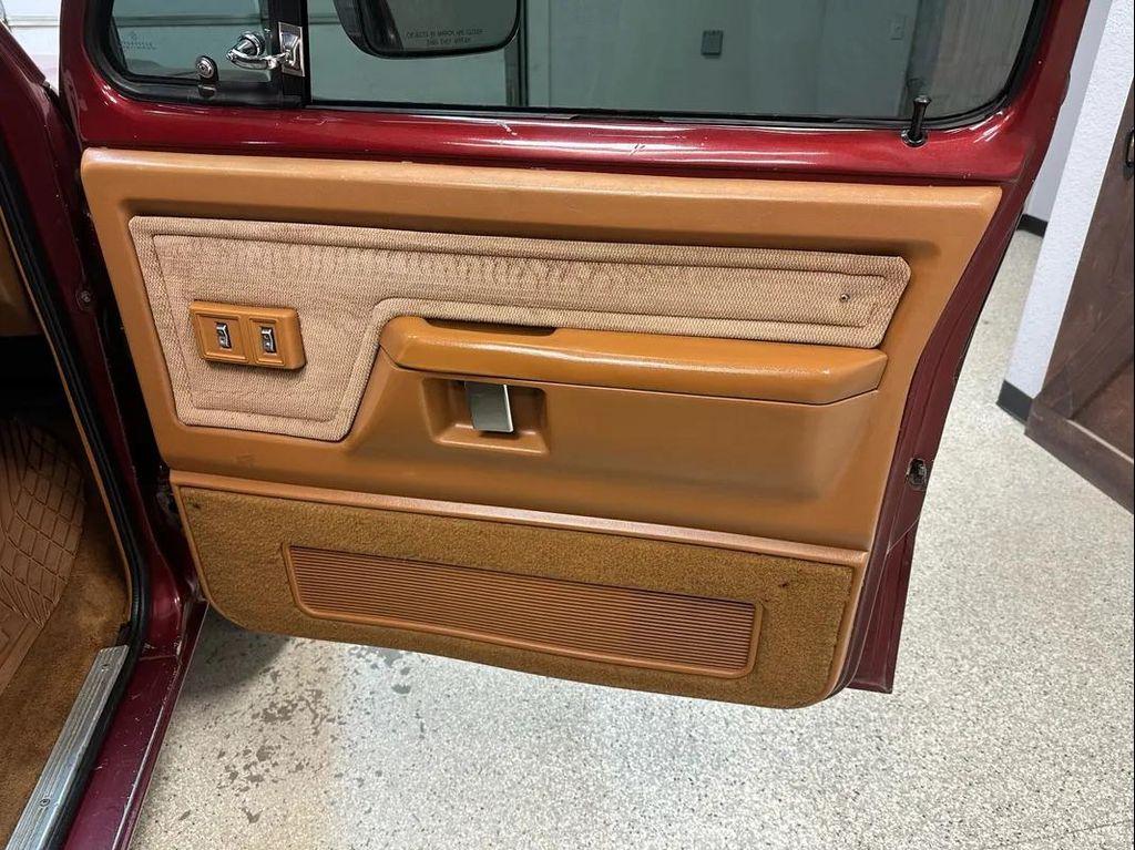 used 1992 Dodge D250 car, priced at $12,988