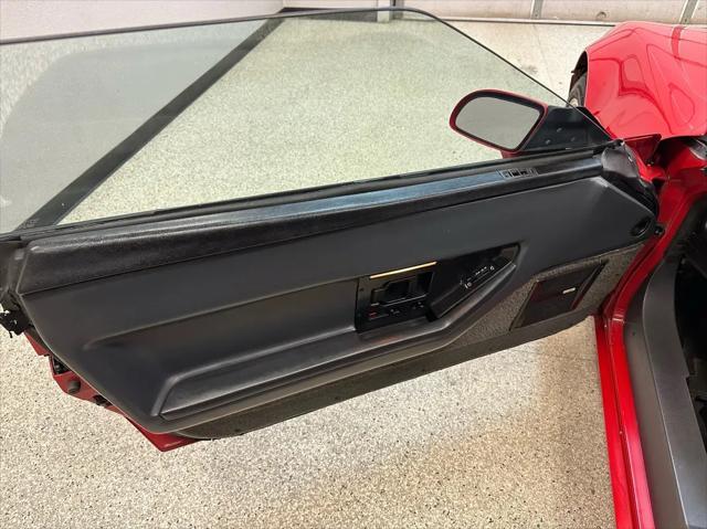 used 1986 Chevrolet Corvette car, priced at $17,888