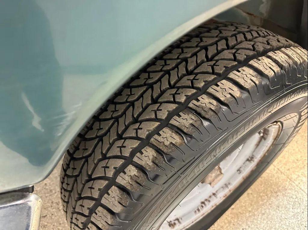 used 1995 Ford Club Wagon car, priced at $3,788