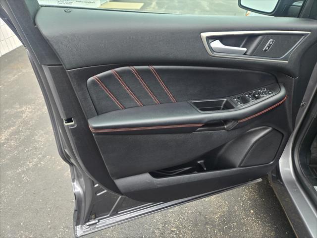 used 2021 Ford Edge car, priced at $29,995