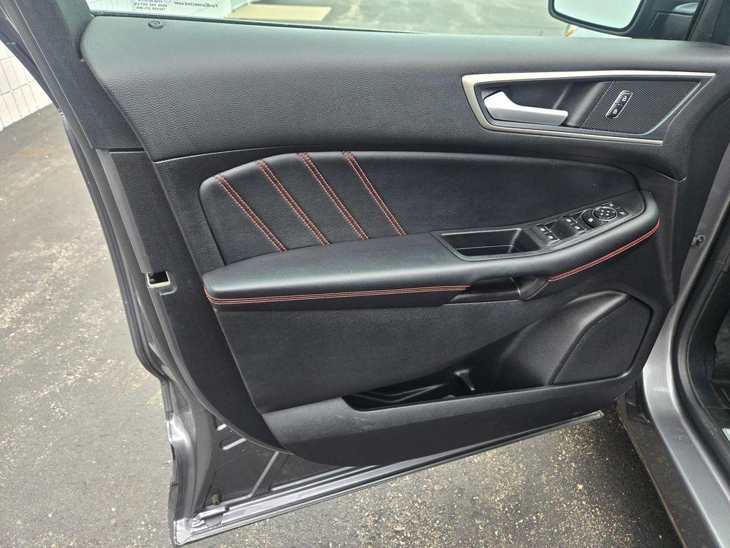 used 2021 Ford Edge car, priced at $27,222