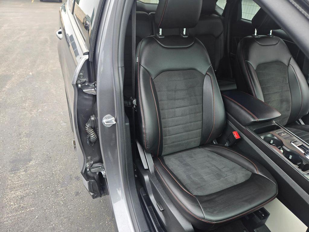 used 2021 Ford Edge car, priced at $27,222