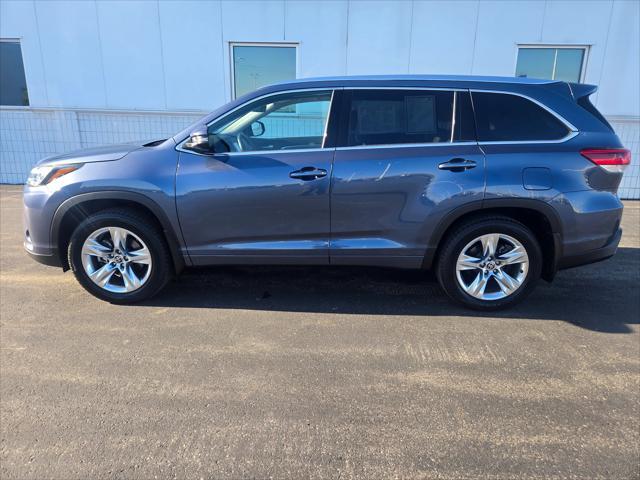 used 2019 Toyota Highlander car, priced at $34,600