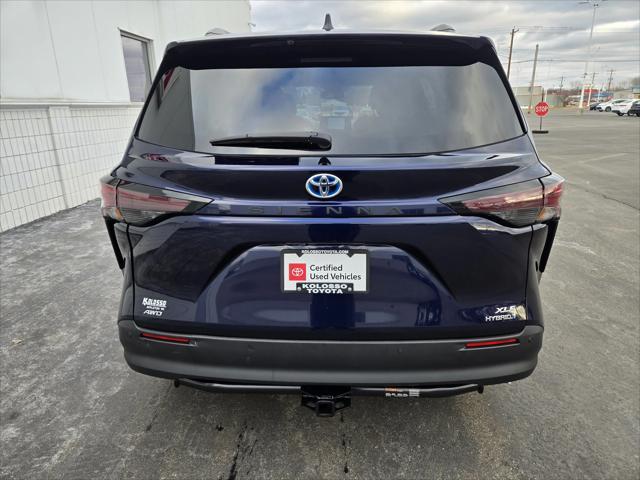 used 2023 Toyota Sienna car, priced at $45,915