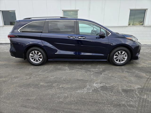 used 2023 Toyota Sienna car, priced at $45,915