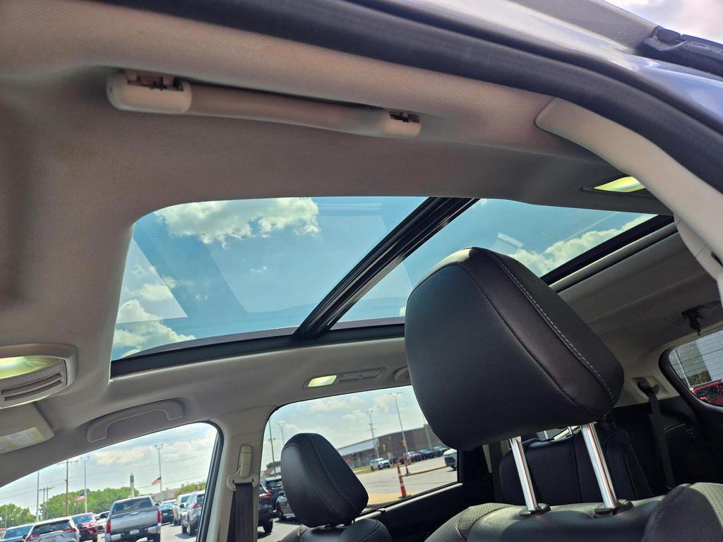 used 2023 Subaru Ascent car, priced at $30,817