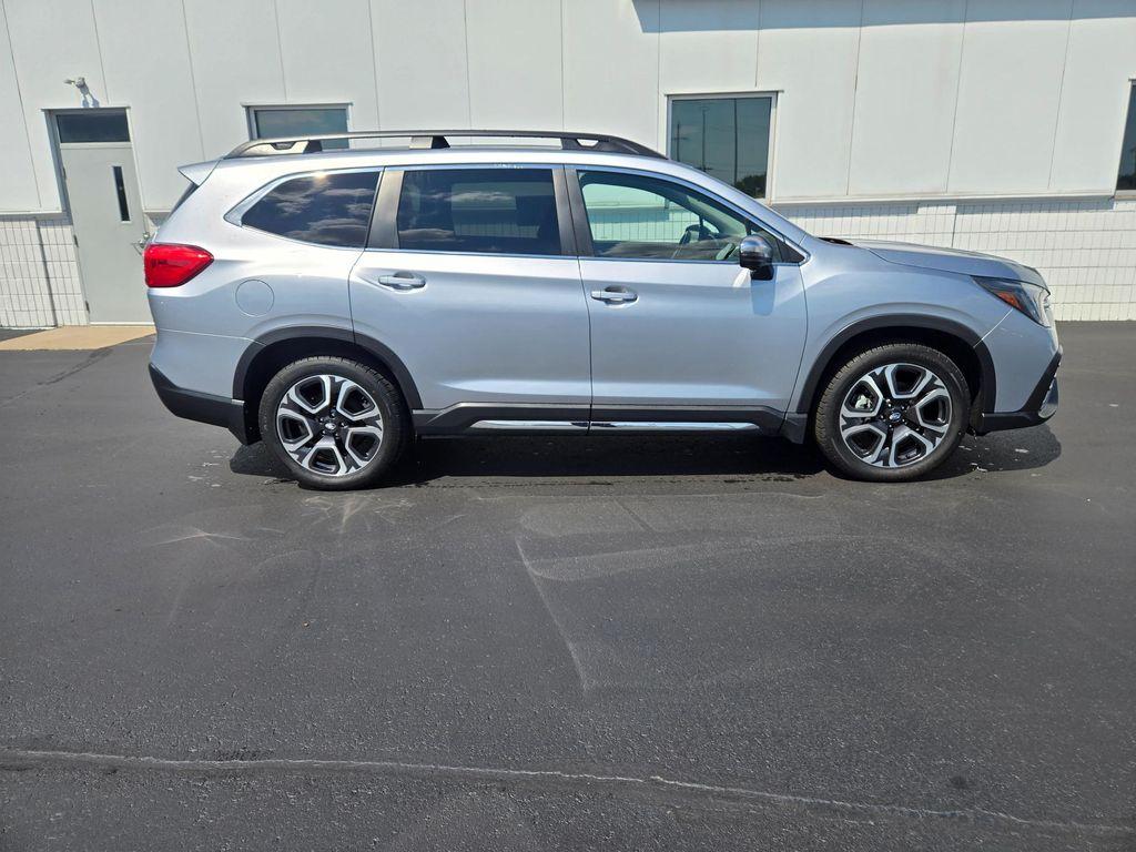 used 2023 Subaru Ascent car, priced at $30,817