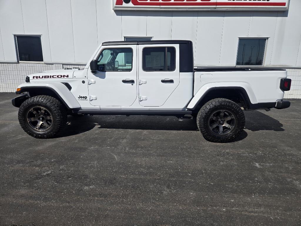 used 2022 Jeep Gladiator car, priced at $32,995