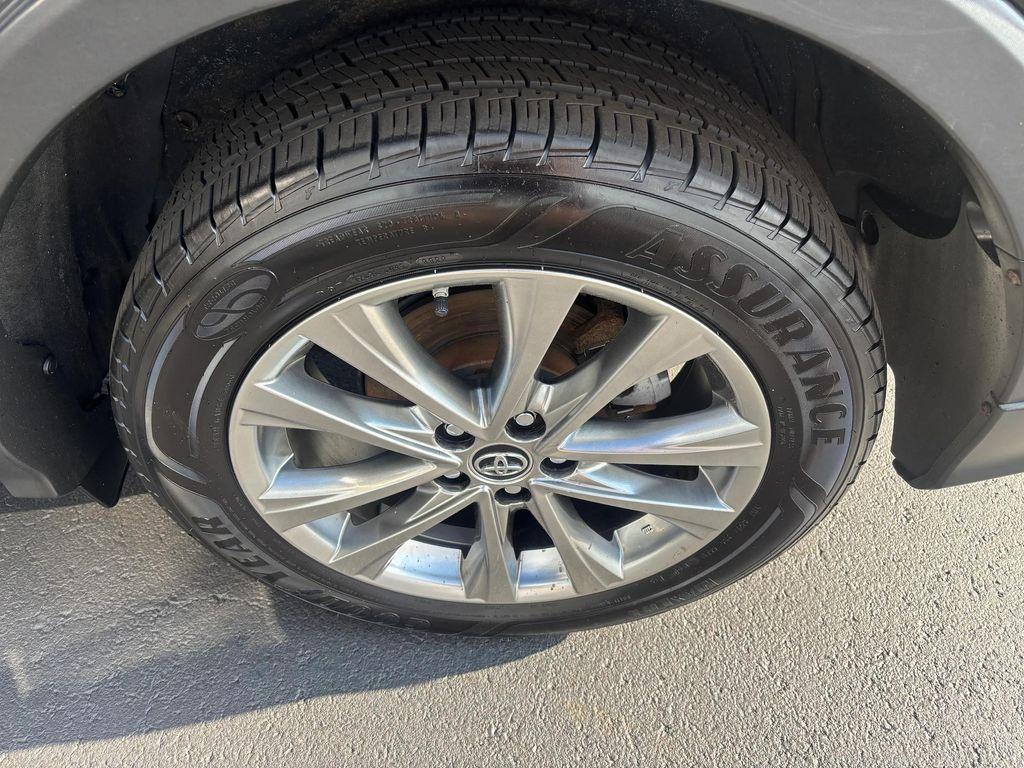 used 2017 Toyota RAV4 Hybrid car, priced at $15,996