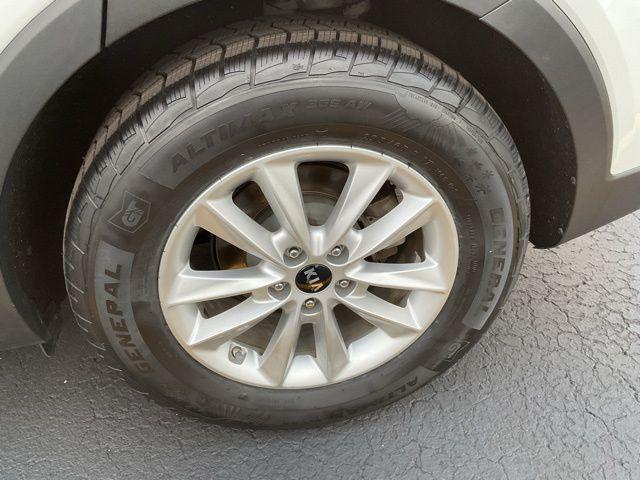 used 2019 Kia Sorento car, priced at $14,995