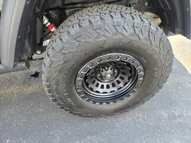 used 2020 Jeep Gladiator car, priced at $37,395