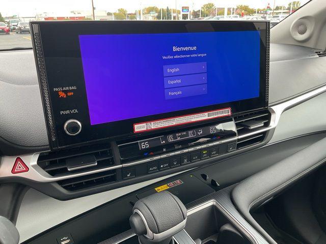 used 2025 Toyota Sienna car, priced at $52,995