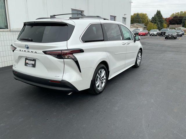 used 2025 Toyota Sienna car, priced at $52,995