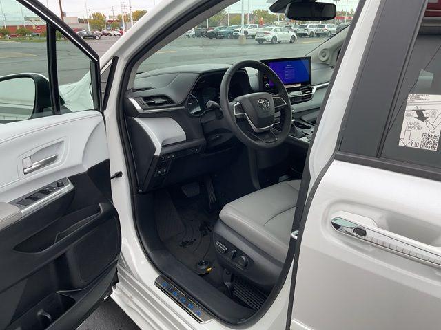 used 2025 Toyota Sienna car, priced at $52,995