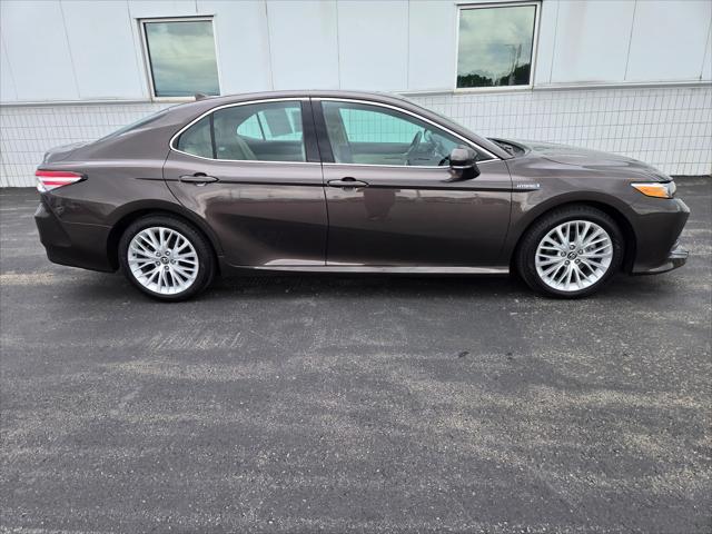 used 2020 Toyota Camry Hybrid car, priced at $25,900
