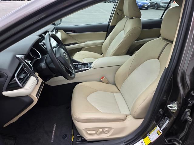used 2020 Toyota Camry Hybrid car, priced at $25,900