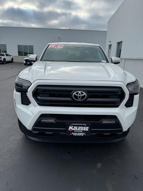 new 2025 Toyota Tacoma car, priced at $40,824