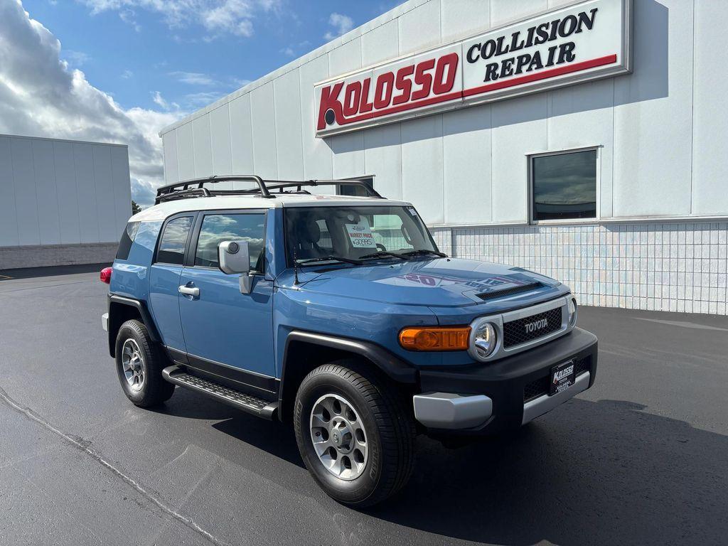 used 2011 Toyota FJ Cruiser car, priced at $27,995