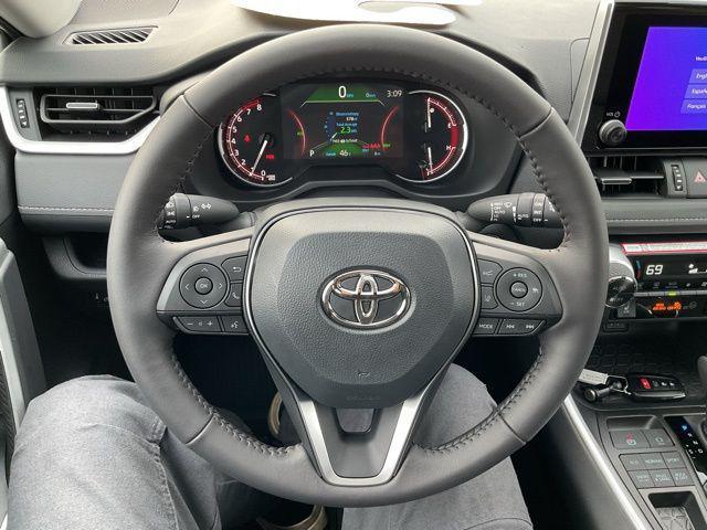 new 2025 Toyota RAV4 car, priced at $38,679