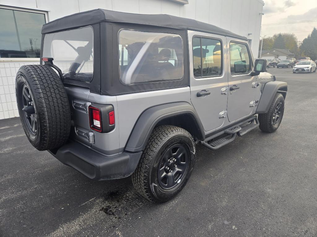 used 2021 Jeep Wrangler Unlimited car, priced at $27,432