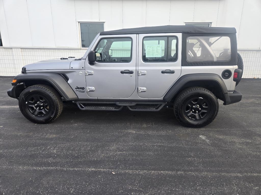 used 2021 Jeep Wrangler Unlimited car, priced at $27,432