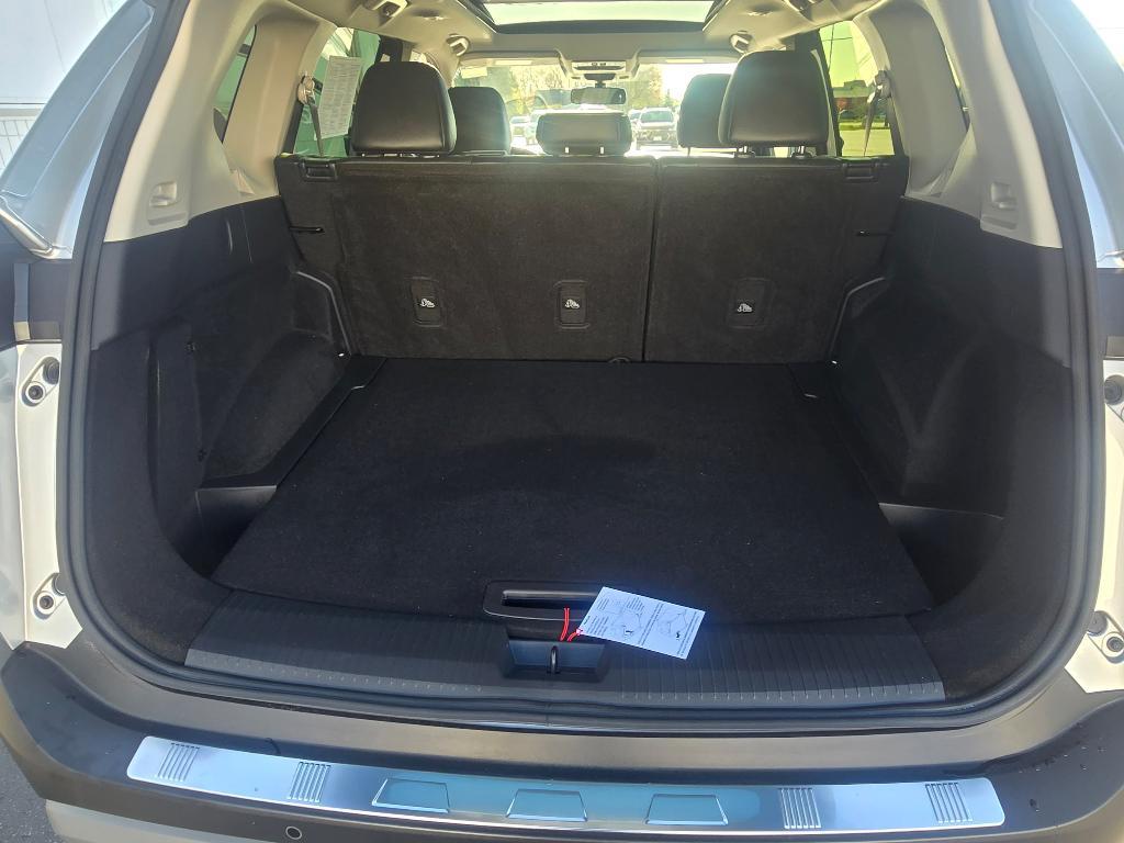 used 2023 Nissan Rogue car, priced at $27,558
