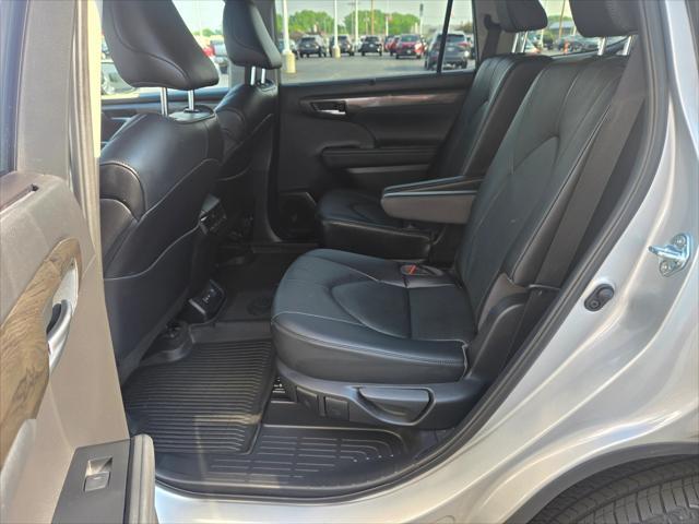 used 2023 Toyota Highlander car, priced at $48,700