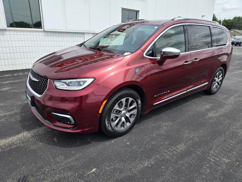 used 2021 Chrysler Pacifica Hybrid car, priced at $26,995