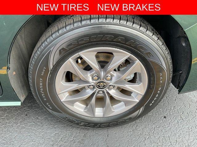 used 2021 Toyota Sienna car, priced at $28,995