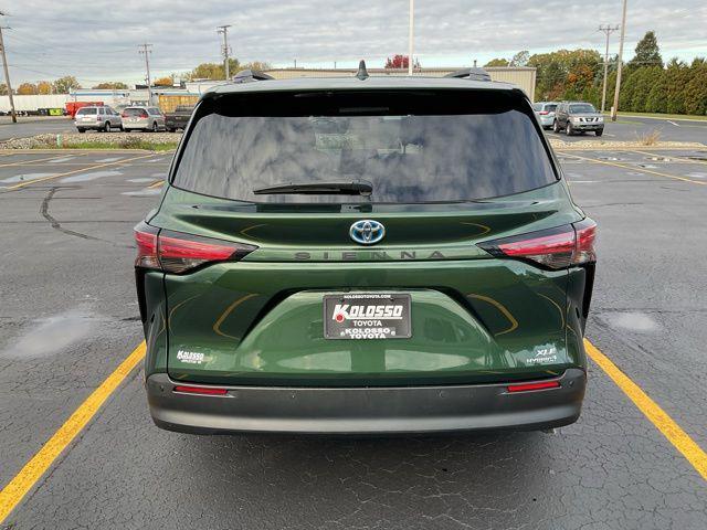 used 2021 Toyota Sienna car, priced at $25,856