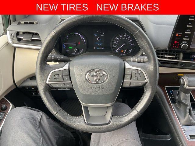 used 2021 Toyota Sienna car, priced at $28,995