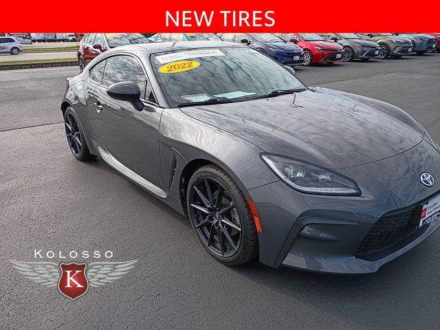 used 2022 Toyota GR86 car, priced at $27,698